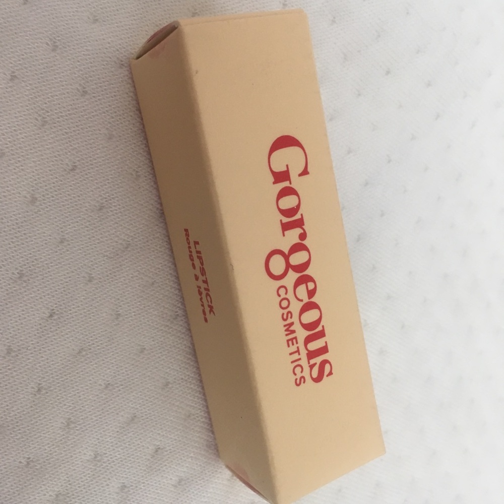 Gorgeous cosmetics bundle